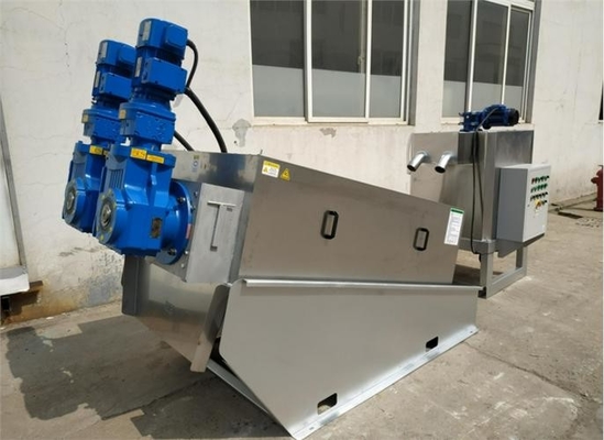 comprar Máquina de remoção de lodo em parafusos móveis empilhados Máquina de prensagem de lodo de aço inoxidável online manufacture
