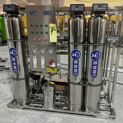 comprar RO-500 500LPH Sistemas industriais de purificação de água Usina de água de osmose reversa para água potável pura de tensão personalizada online manufacture