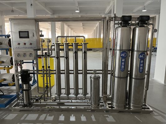comprar Instalação de osmose reversa com funcionamento automático e construção composta de aço inoxidável / fibra de vidro Fabricação em linha