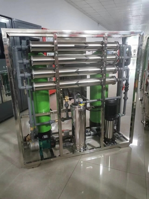 comprar RO Industrial Sistema de tratamento de água por osmose reversa Equipamento de purificação para água potável e de processamento limpa online manufacture